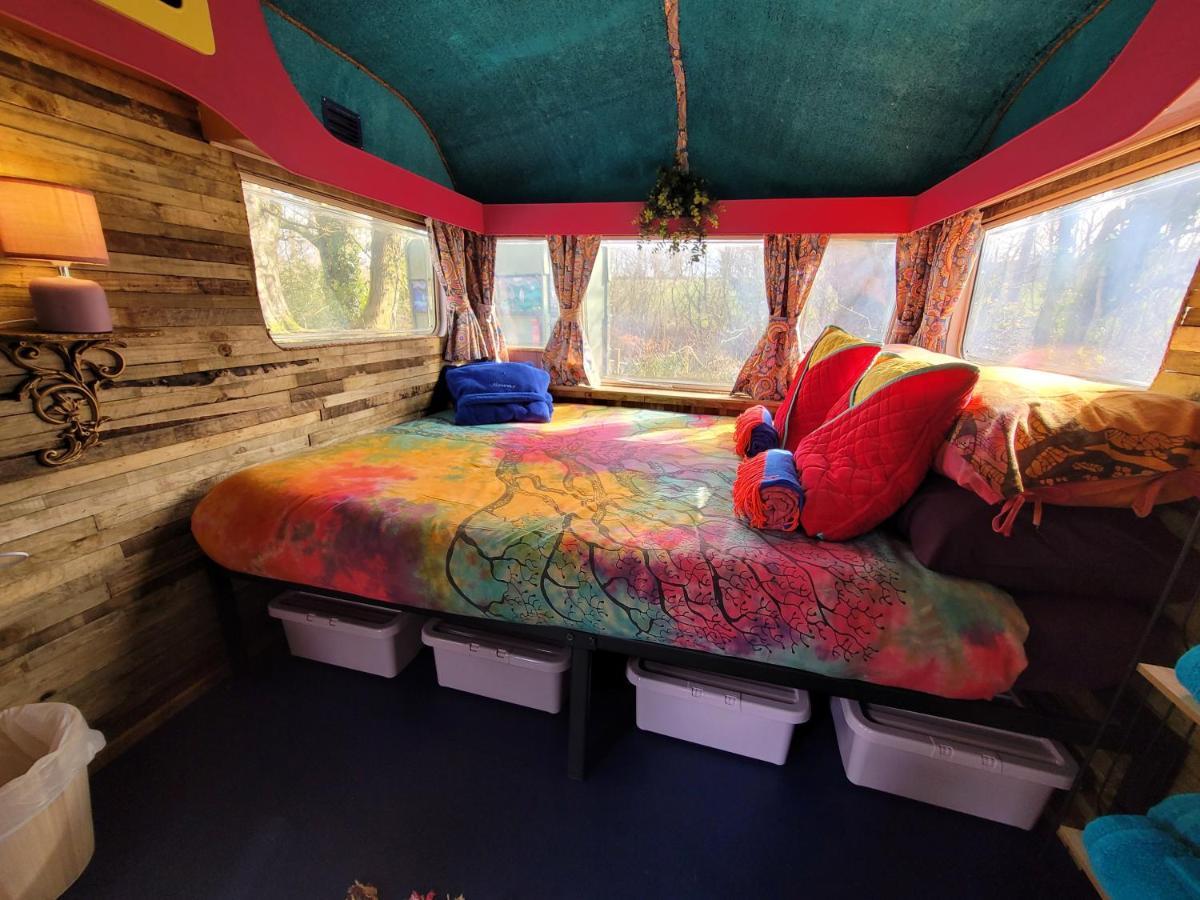 נארברת' Budget Stay, In Lovely Private Setting With Rustic Charm, Log Burner, Fire Pit, Campers Kitchen & Eco Loo No Bedding Supplied מראה חיצוני תמונה